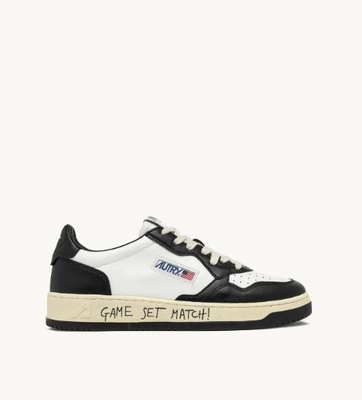 Zapatillas Autry Medalist blanco negro con letras
